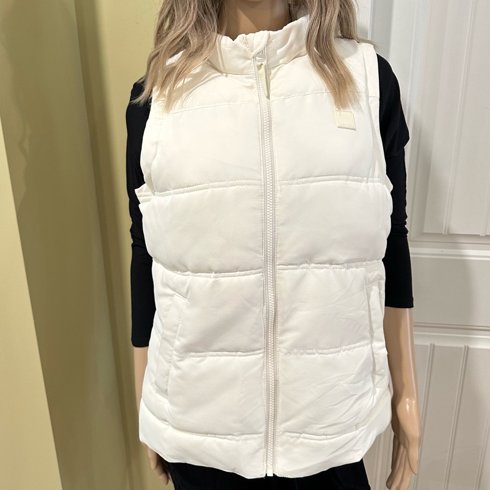 Bench Women's White Puffer Vest